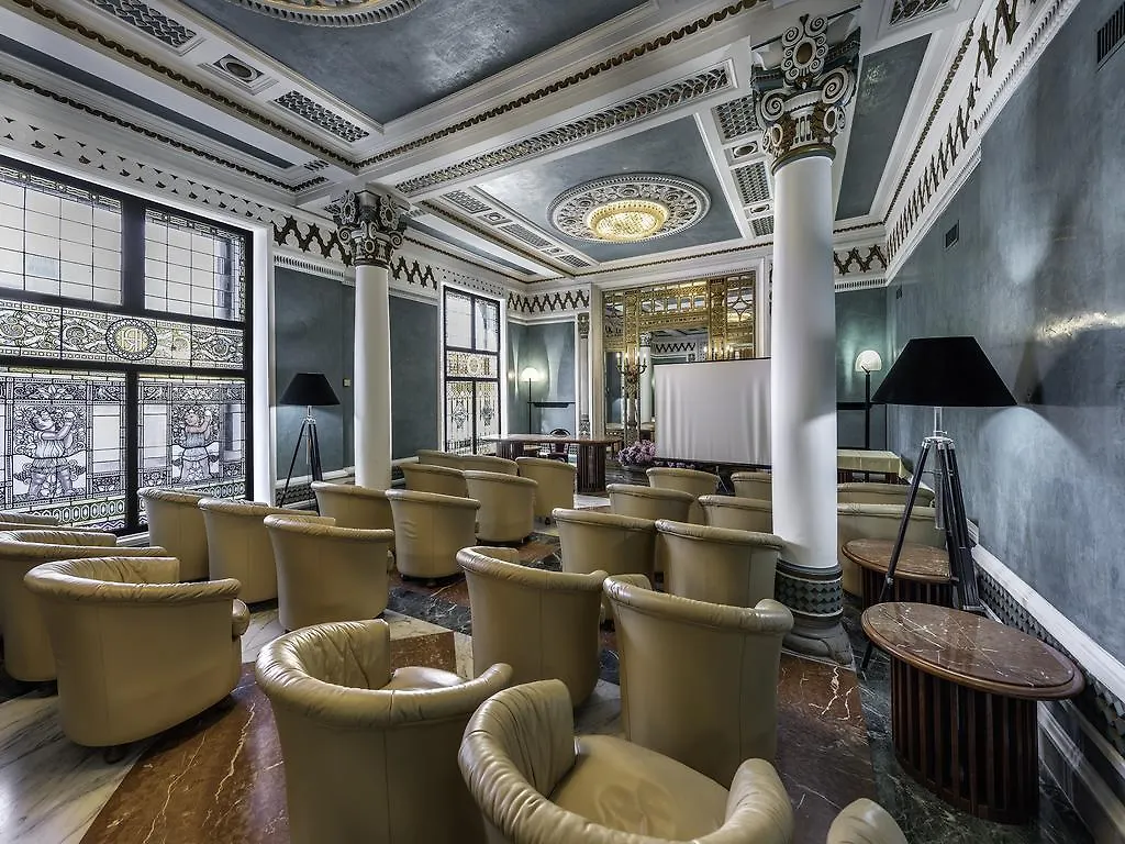 Hotel Roma Florence 4*,  Italy